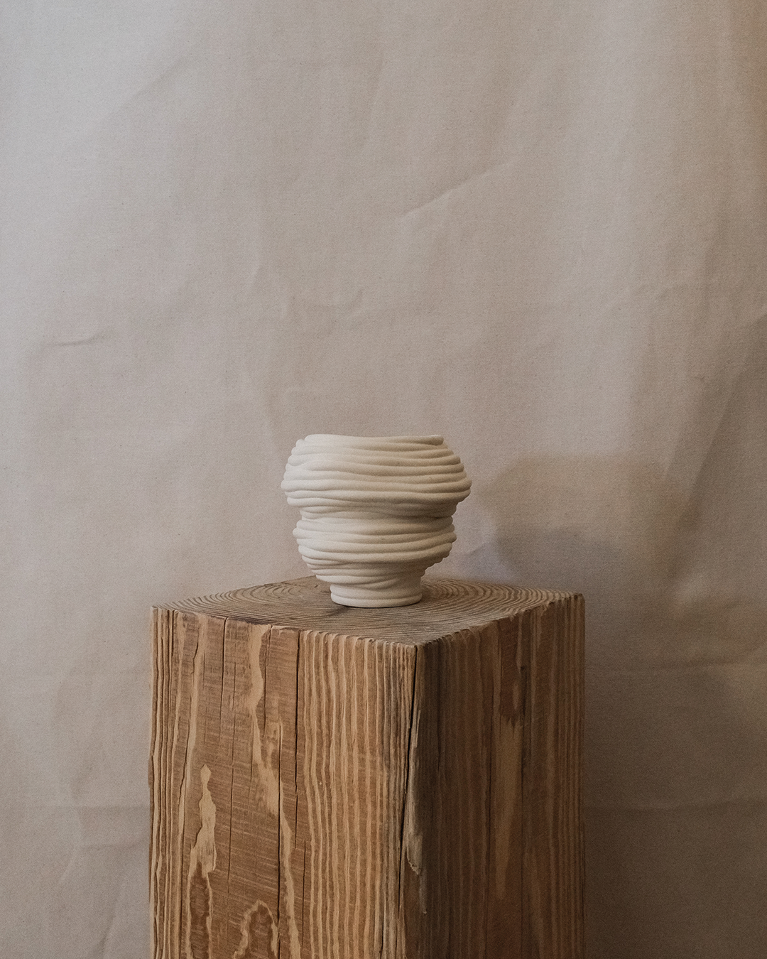 Bone Vase No.15