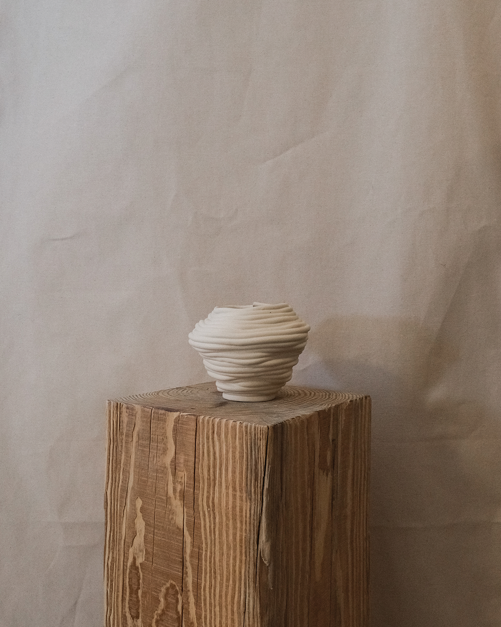 Bone Vase No.16