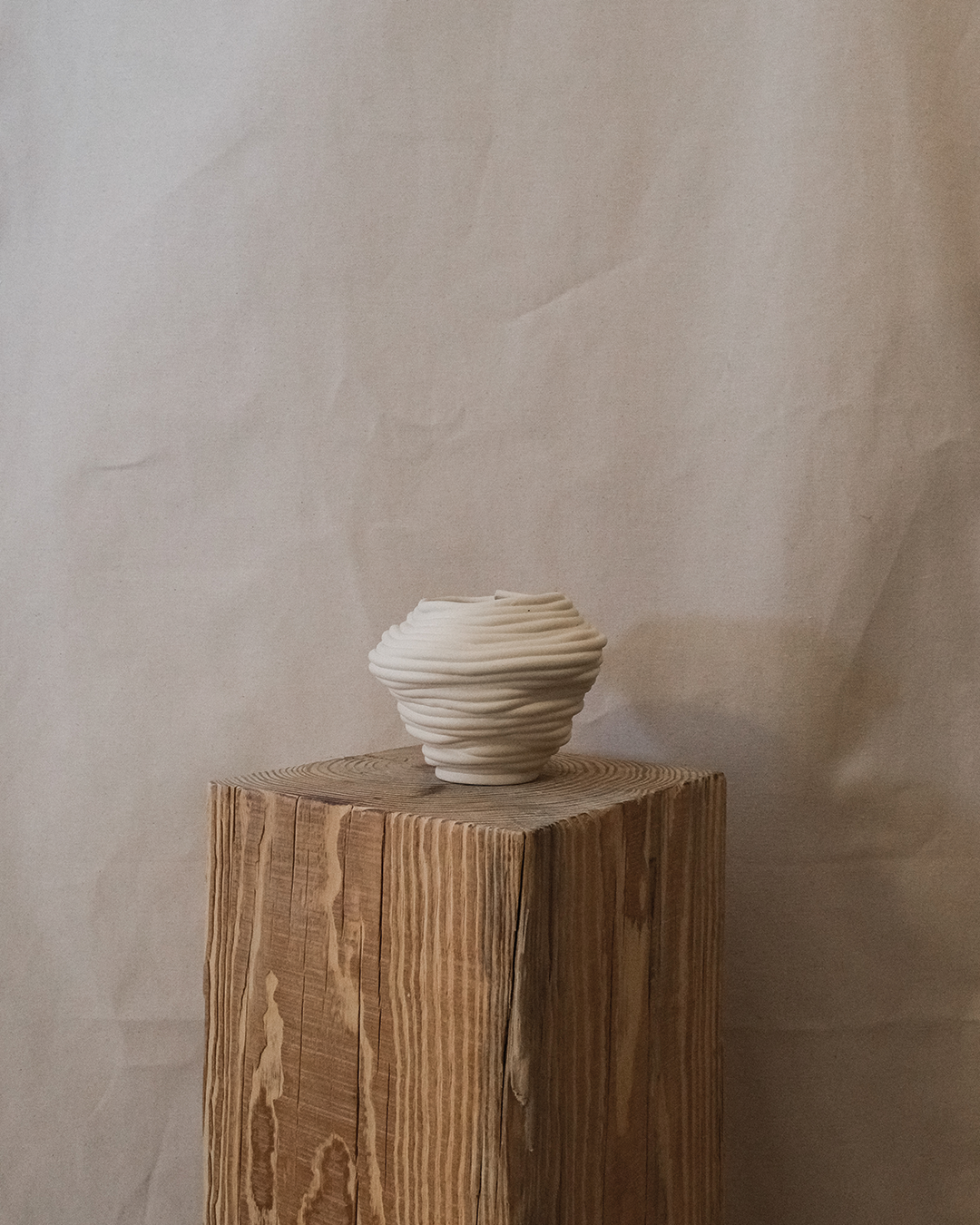Bone Vase No.16