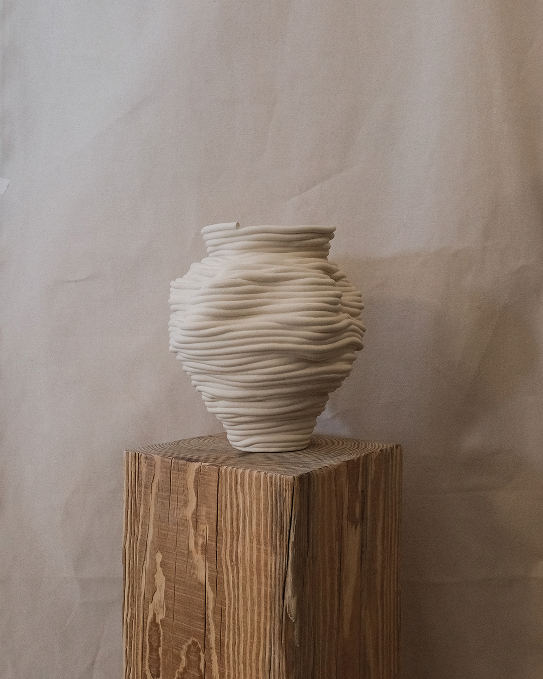 Bone Vase No.18