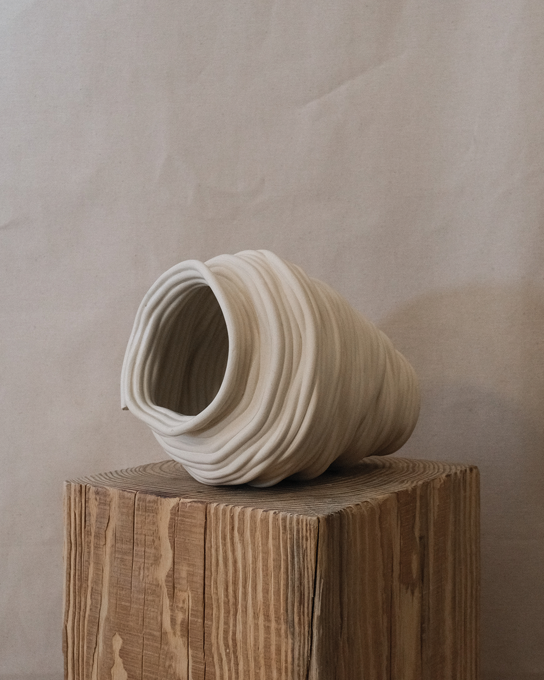 Bone Vase No.20