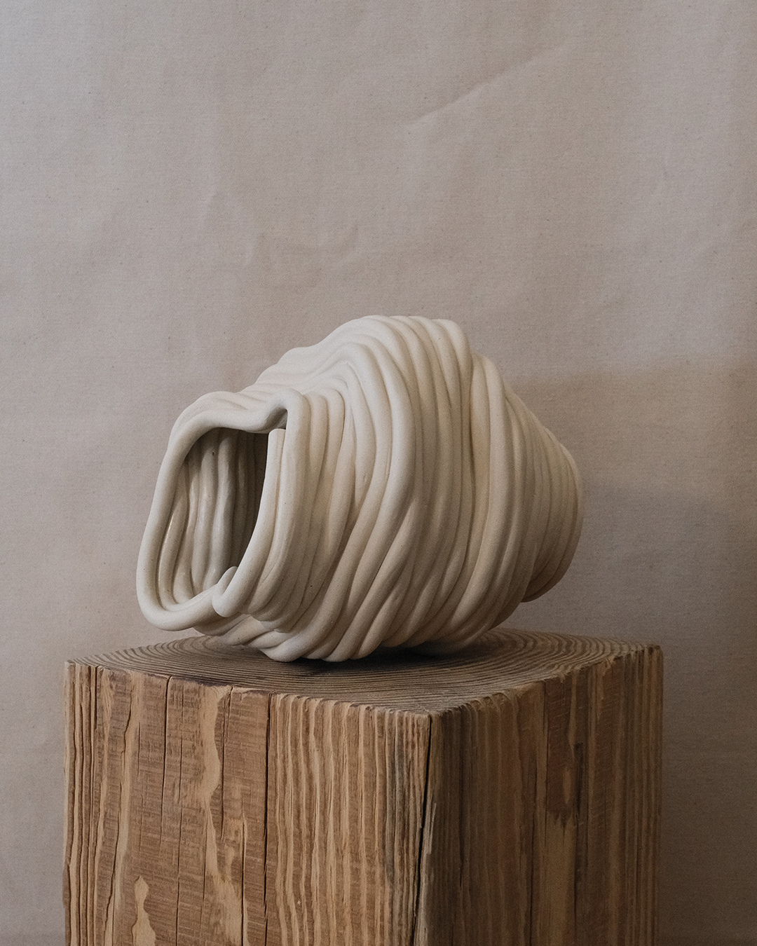 Bone Vase No.21