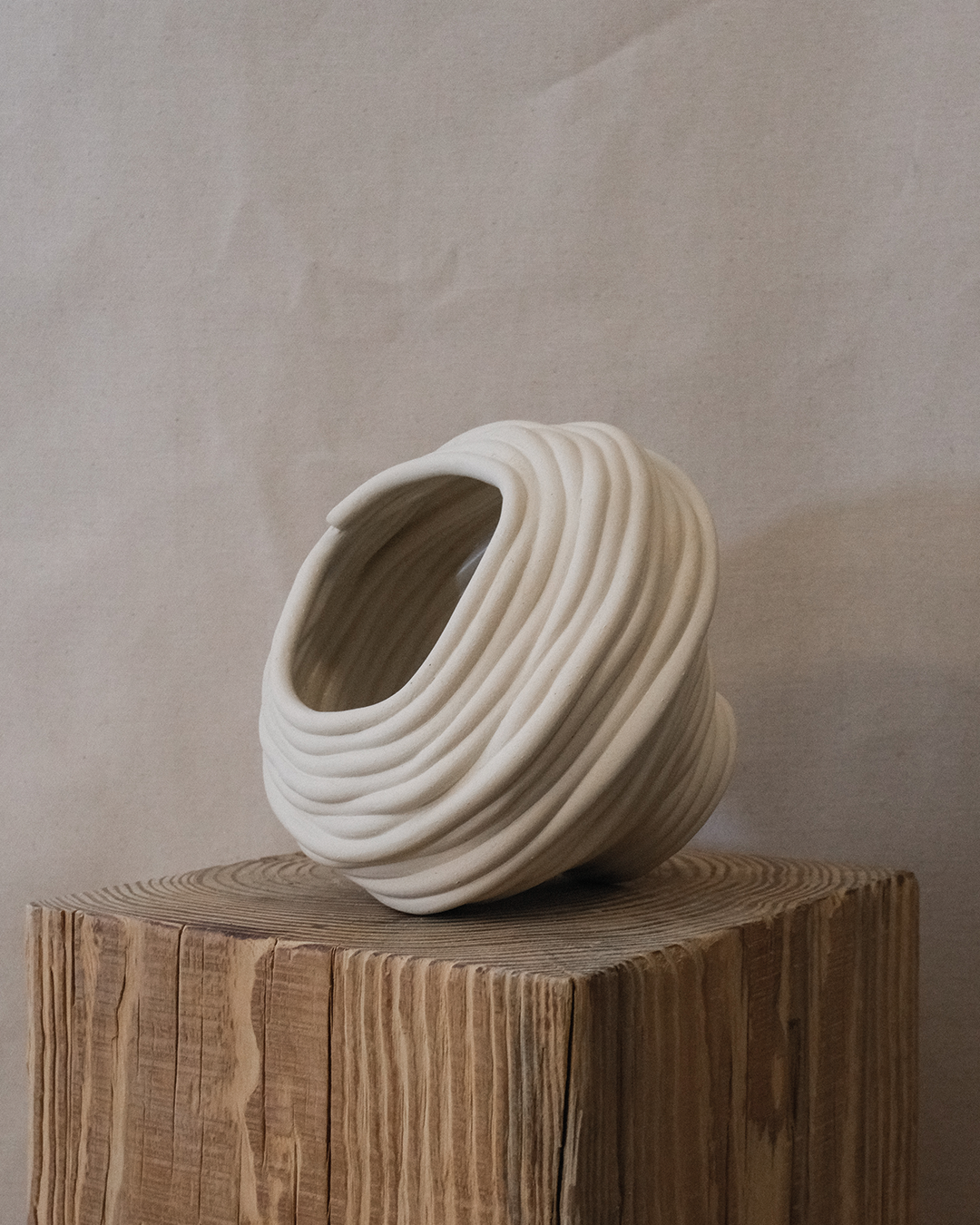 Bone Vase No.24