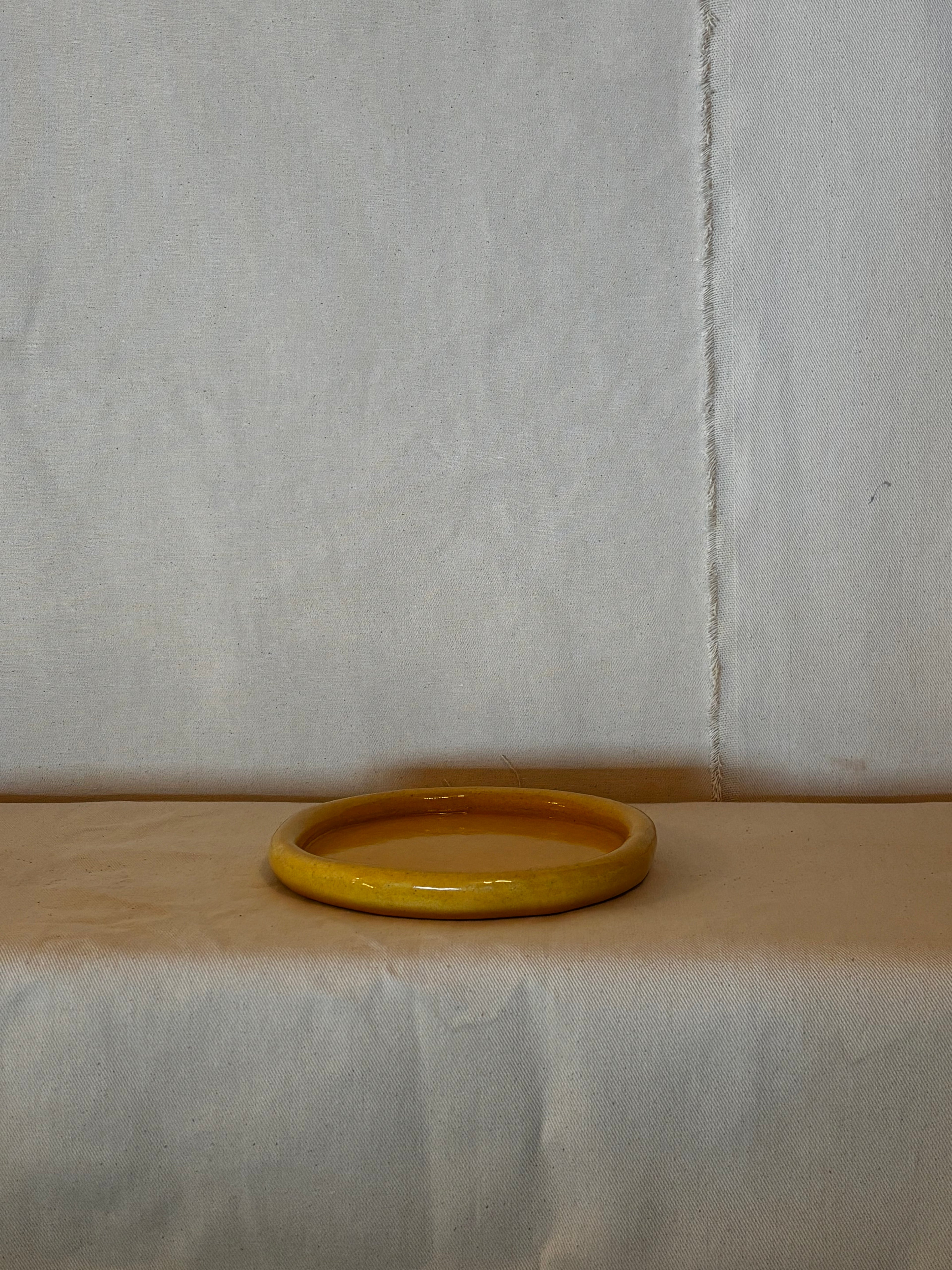 Yellow Starter Plate - with Glaze flaw