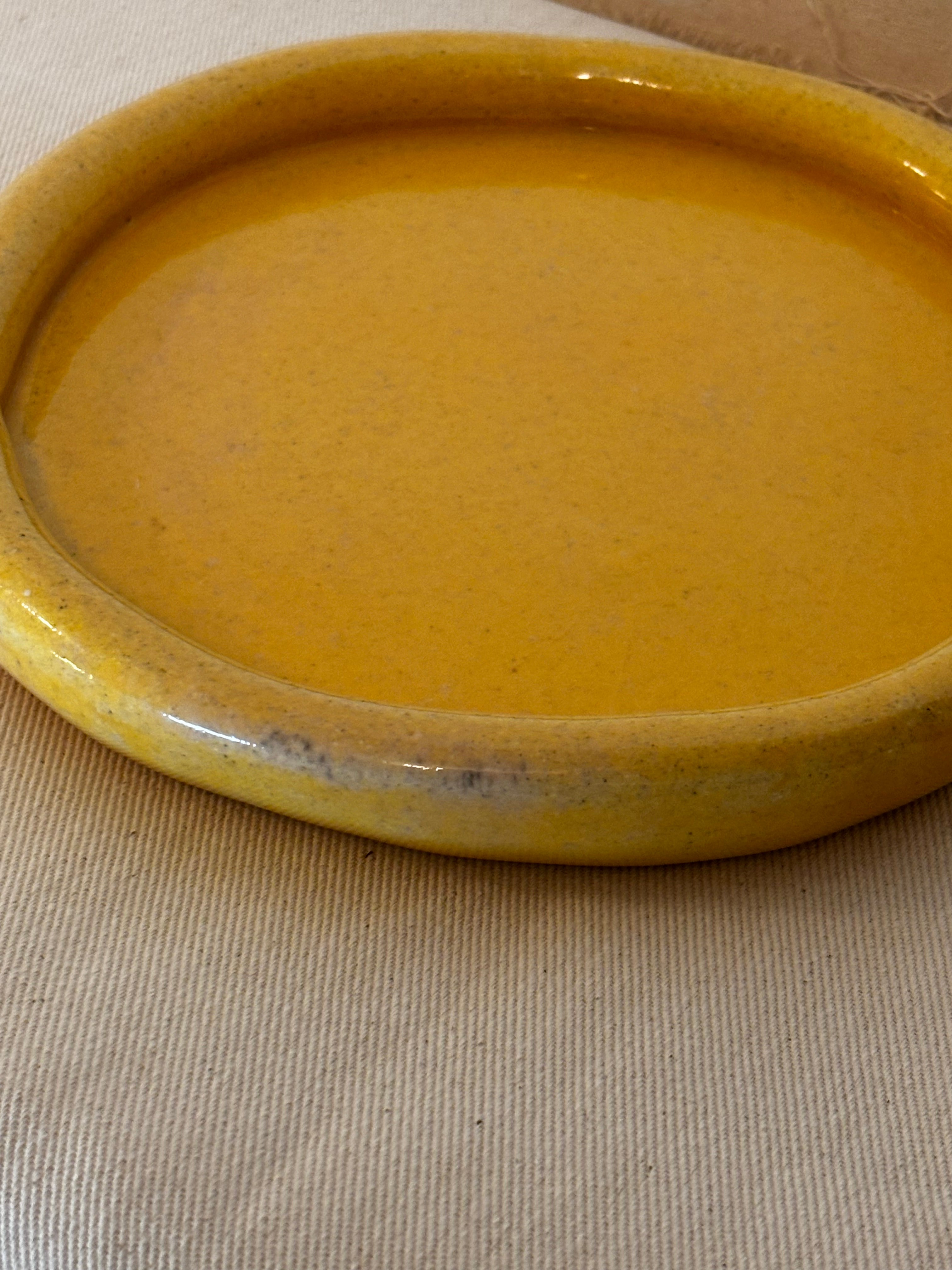 Yellow Starter Plate - with Glaze flaw
