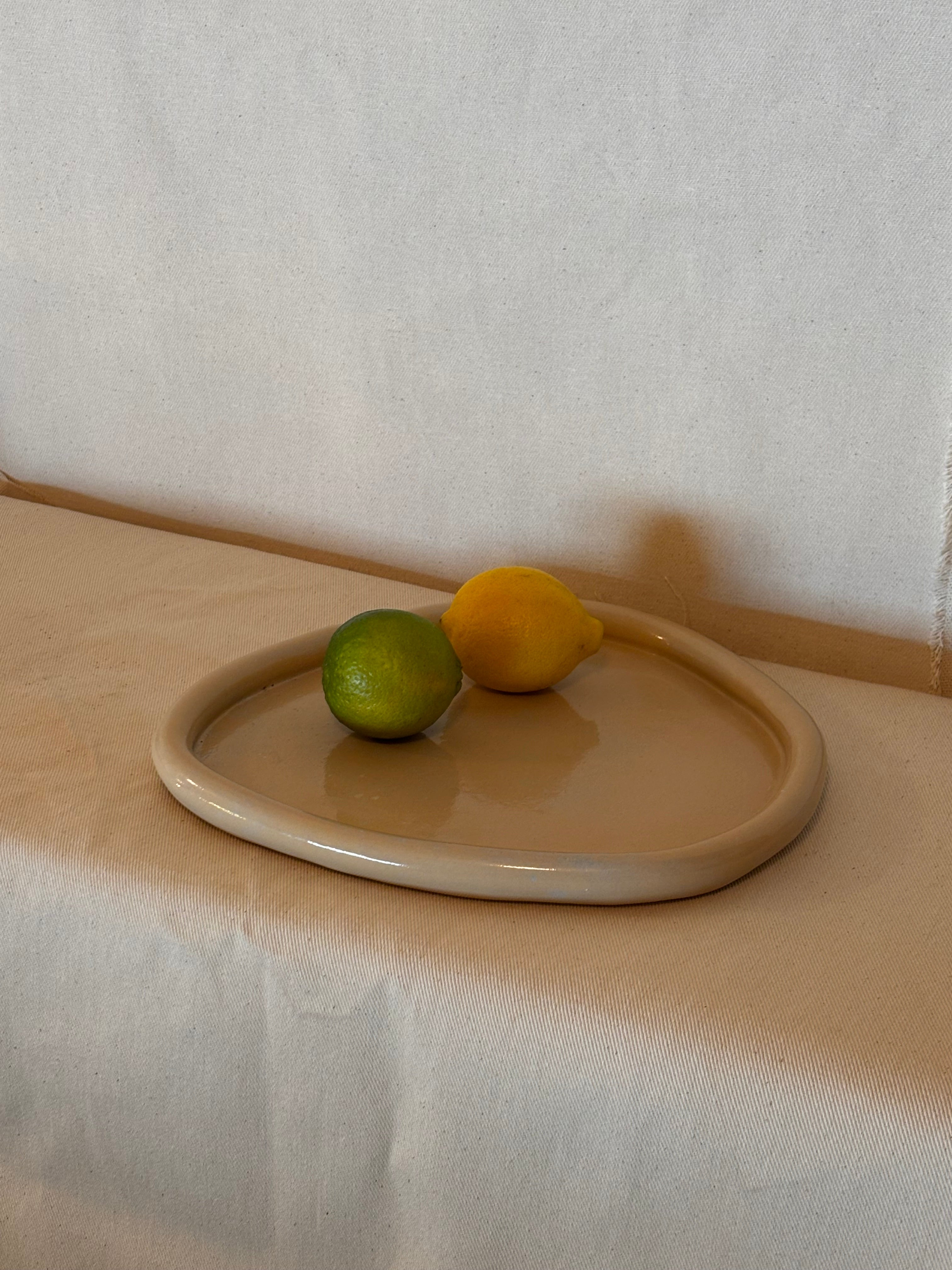 Beige Gloss Main Plate